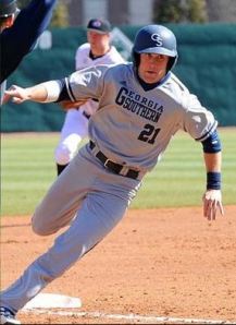 Hunter Thomas Georgia Southern rounding third base