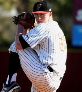 Michael O'Reilly pitching Flager