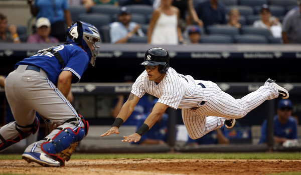 Rico Noel using those legs