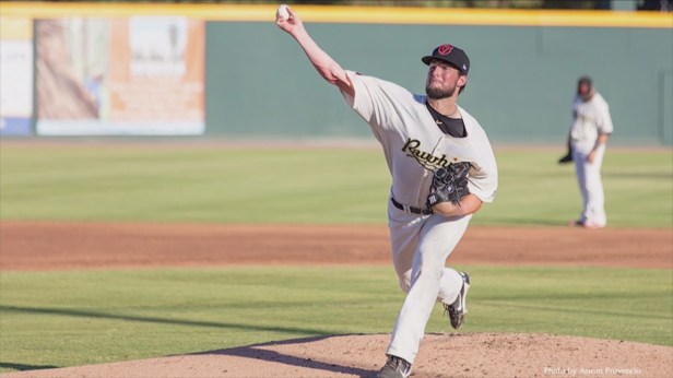 Sam Lewis Visalia pitching
